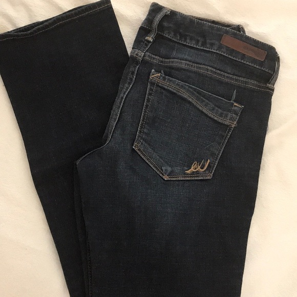Classy everyday dark denim jean - Picture 1 of 5